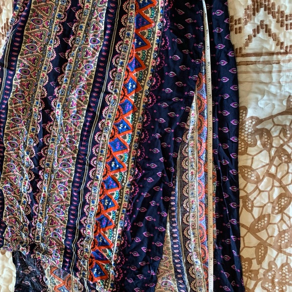 Miaopa print maxi dress with side slits size medium. GUC - Picture 15 of 15